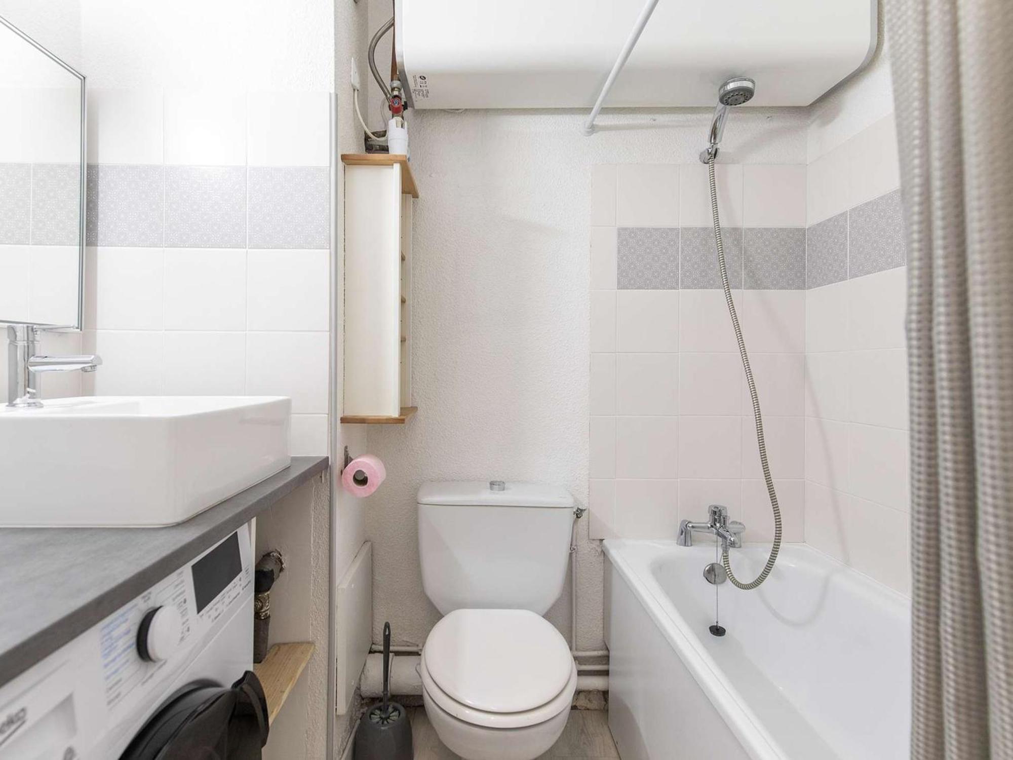 Appartement T2 A Cauterets, Proche Telecabine Avec Parking Et Local Ski - Fr-1-401-198 エクステリア 写真